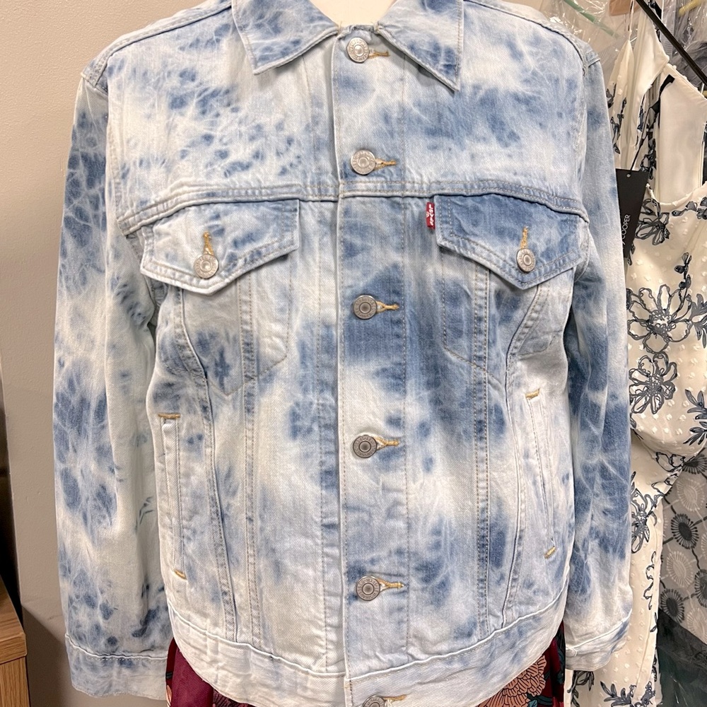 Levi’s tie dye denim jacket
